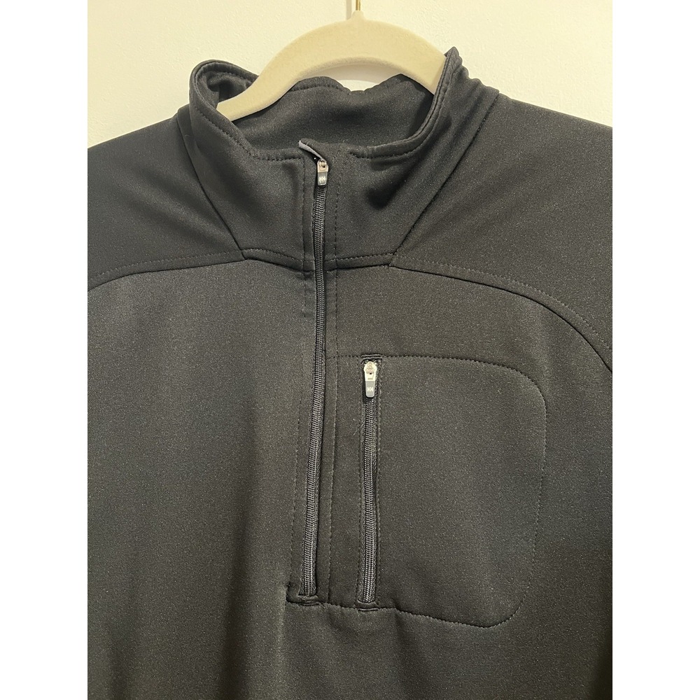Helly Hansen Pro Stretch Men’s Medium Black 1/4 Zip Front Zip Pocket Pullover
